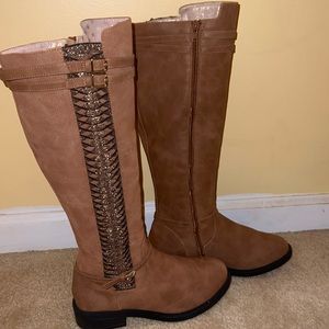 Brown/Tan Dress Boots